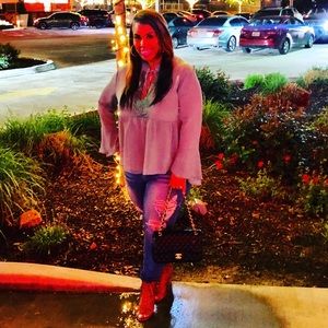 Meet your Posher, Aundria